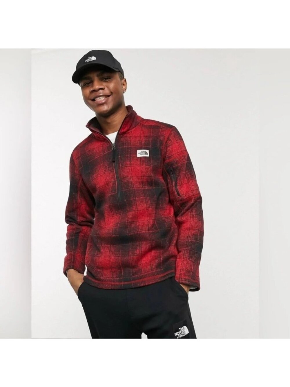 The North Face Men's M Novelty 1/2 Zip Fleece Red Black Buffalo Check